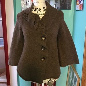 Three quarter length sweater